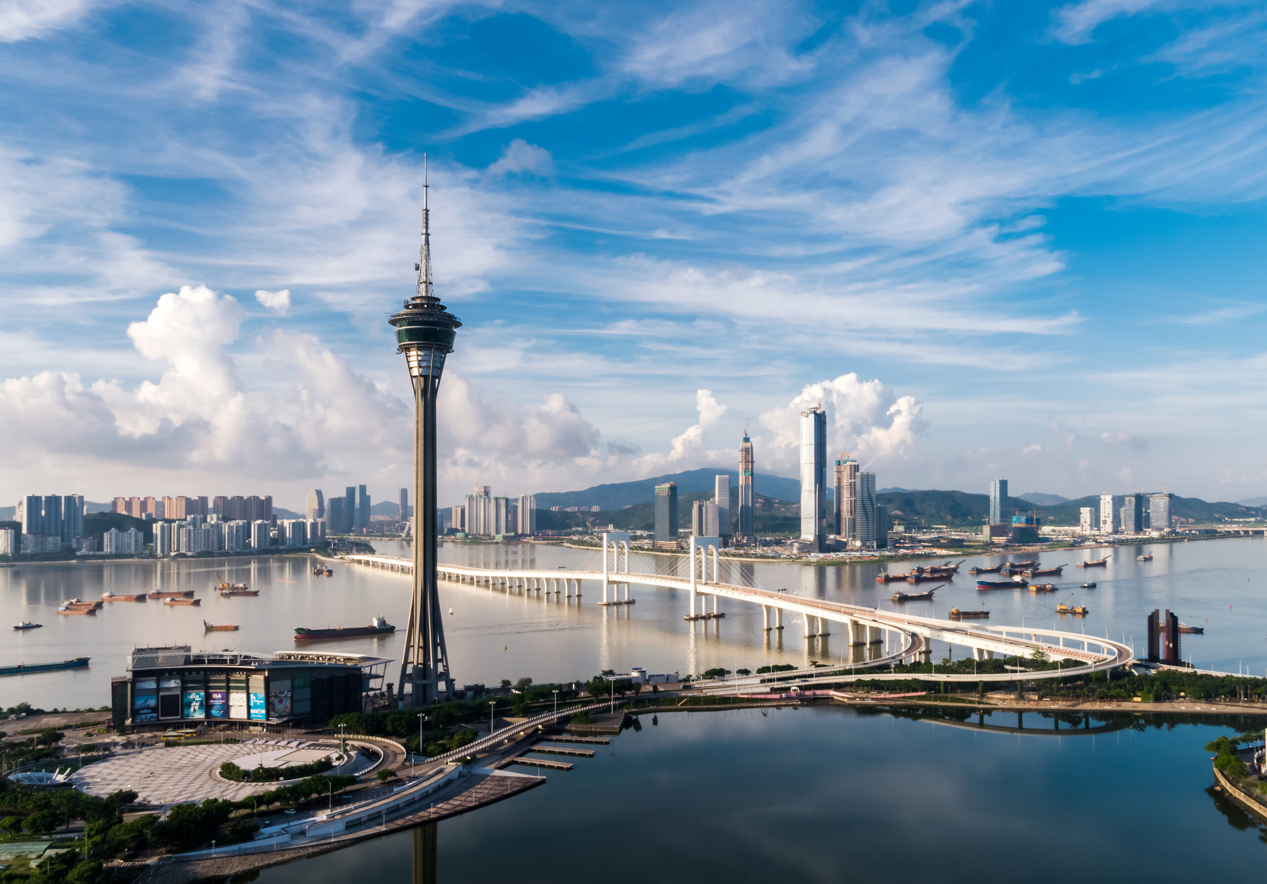 Shun Tak’s 25 Years of Deep Roots in Macao: Macau Tower witnesses the vigorous development of Macao